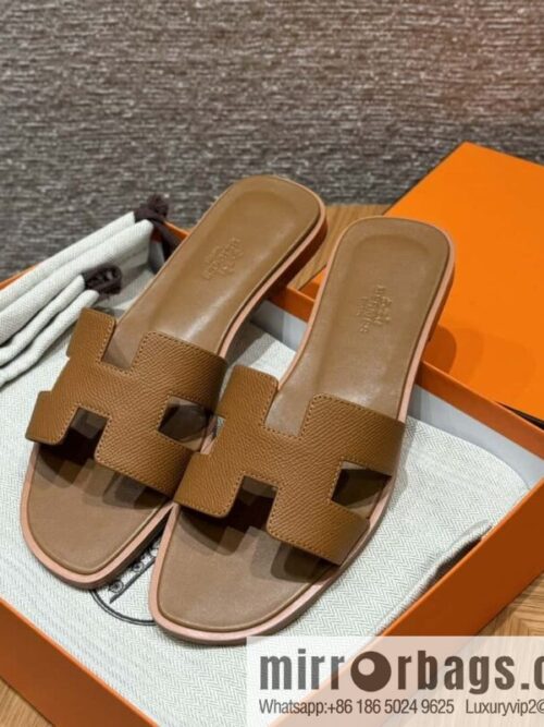 wsxc1711103452153_0-800x800jt2zqfpg4x2118287_20250702140633.jpg Hermès slippers