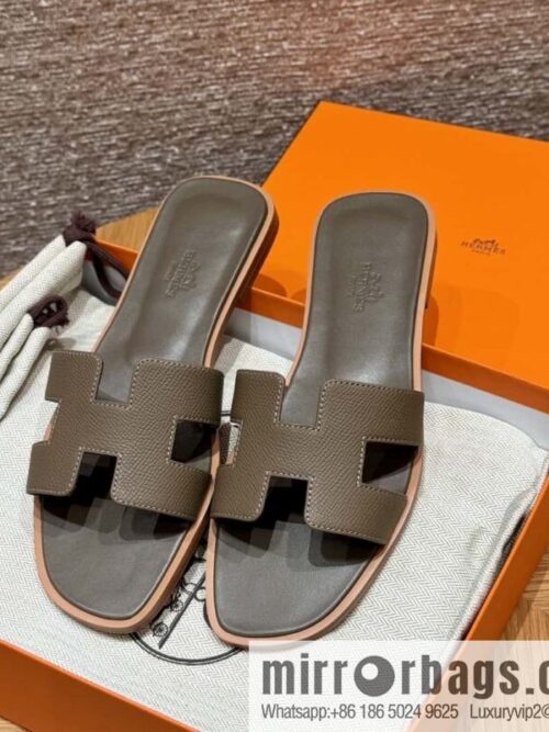 wsxc1711104143790_0-800x800tkak0iib5ij118110_20250702140158.jpg Hermès slippers