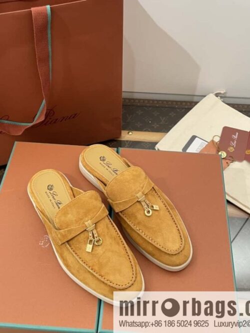 wsxc1711471598997_0-800x800rbw3iiazl4c110295_20250702080825.jpg 𝐋𝐨𝐫𝐨 𝐏𝐢𝐚𝐧𝐚|| Mueller half shoes, golden brown