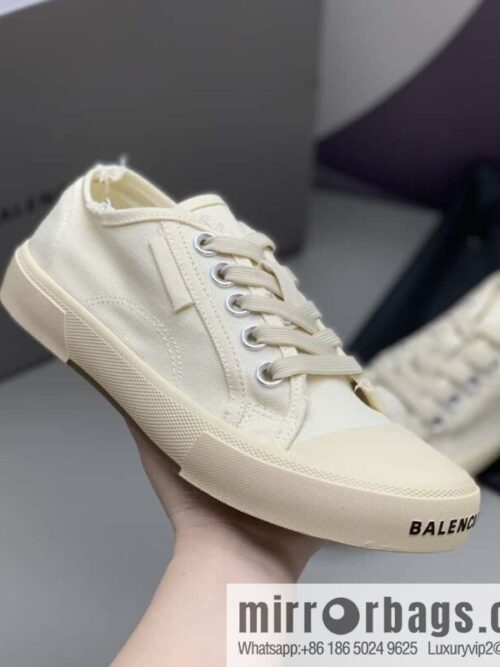 wsxc1712401069546_4-800x800yvuprofqcaq109439_20250702074615.jpg BALENCIAGA Balenciaga ✨ Paris Couple Canvas Shoes