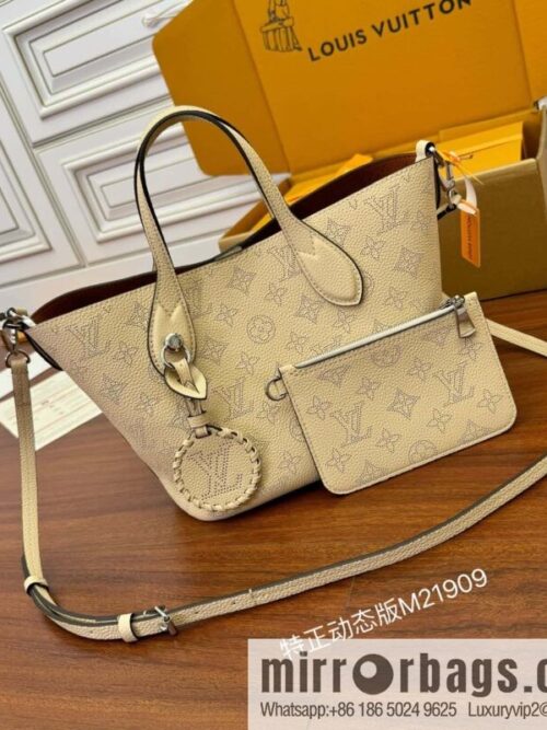 wsxc1712914978137_0-800x800o5b5rrcrf4k1526_20250715230718.jpg LV M21909 BLOSSOM Small handbag