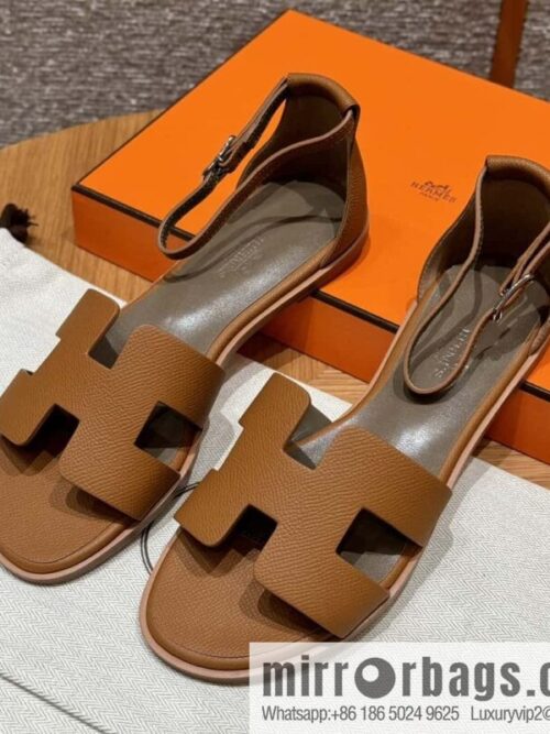 wsxc1712919600547_0-800x800sr4t4y4teaa108505_20250702072248.jpg Hermès H\'s must-wear sandals in spring and summer