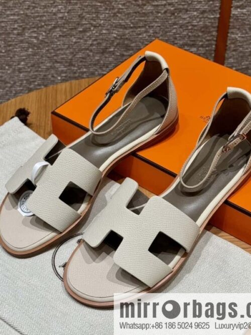 wsxc1712919963524_0-800x800lvfcccamzg0108432_20250702072055.jpg Hermès H\'s must-wear sandals in spring and summer