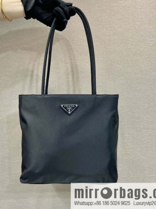 wsxc1712924212413_0-800x800ax2gioh2cnn1160_20250715230339.jpg PRADA 🎉 new tote bag 🎉 B6247 S