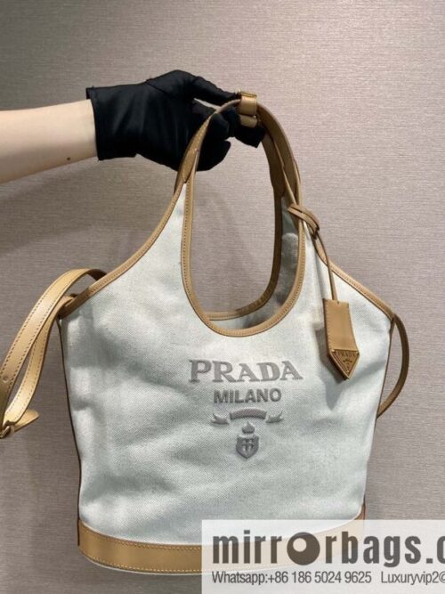 wsxc1716223609024_0-800x8005a54szkkdfw199754_20250709043038.jpg PRADA 🎉 new tote bag 🎉 1BG471M