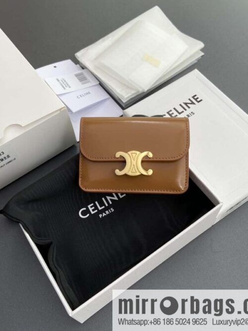 wsxc1718372944095_0-800x800ljtcmd5prie195300_20250709021934.jpg Celine TRIOMPHE shiny beef leather (fabric) flip card holder 10I 582 CPJ.04LU