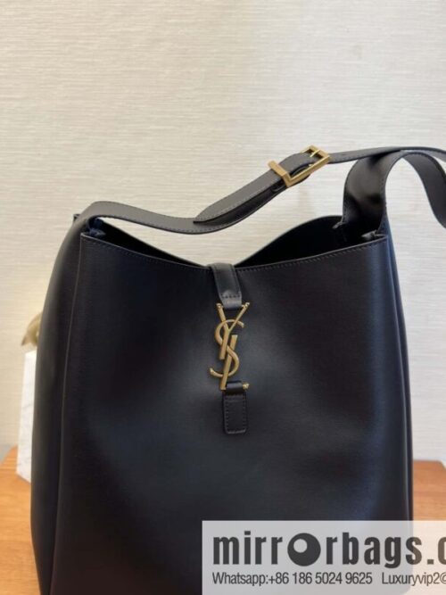 wsxc1720366166545_0-800x8001shxuotkeao181217_20250708190841.jpg YSL 🆕 large armpit bag 753837