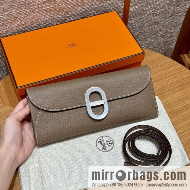 wsxc1724839758945_0-800x800v3nshwldpia170216_20250705205123.jpg Chaine d\'Ancre To Go wallet, pig nose togo elephant gray silver buckle