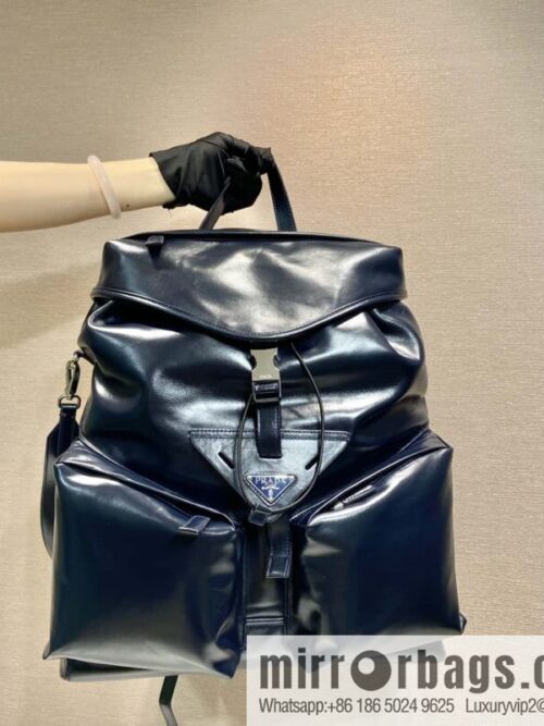 wsxc1729695633010_0-800x800beiq5qi4gtq146200_20250705053233.jpg PRADA 🎉 new catwalk model 🎉 2VZ108 oil wax leather🎉🎉