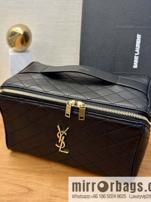 wsxc1731081057809_0-800x800kv43d2qyrvd141582_20250705023106.jpg YSL quilted sheep leather cosmetic bag 753171