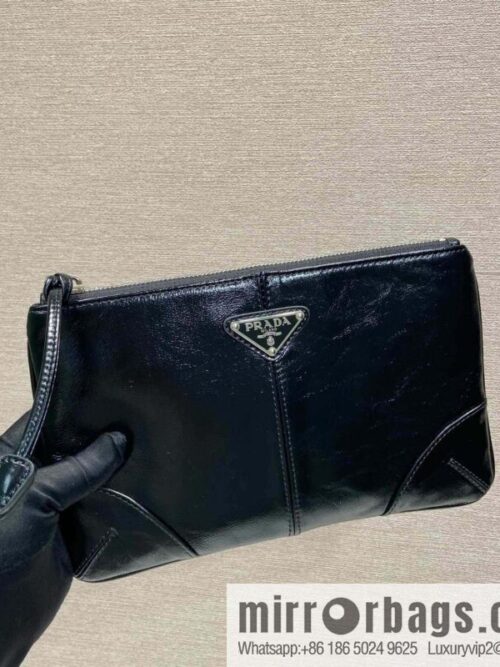 wsxc1735154731653_0-800x800gztznckdemr126664_20250702195016.jpg PRADA 🎉 oil wax leather handbag 🎉 2NH006S small oil wax handbag