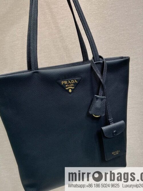 wsxc1735155308436_0-800x800vmhnaa1lrk3126626_20250702194906.jpg PRADA 🎉 new tote bag 🎉 1BG550🎉