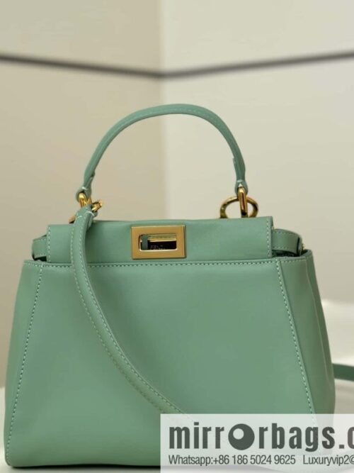 wsxc1736017948878_0-800x800ij2npwfql4b121435_20250702155047.jpg FENDI peekaboo series, model number: 8315 green