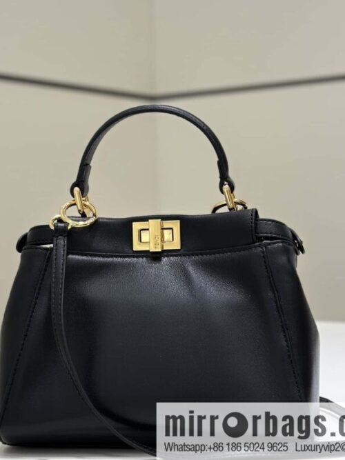 wsxc1736018192687_0-800x800izd55rdjtj2121401_20250702154840.jpg FENDI peekaboo series, model number: 2590 black