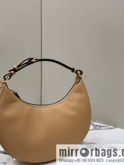 wsxc1736018515203_0-800x800h051hu1o4vi121359_20250702154657.jpg FENDI Fendigraphy model number: 80056m apricot