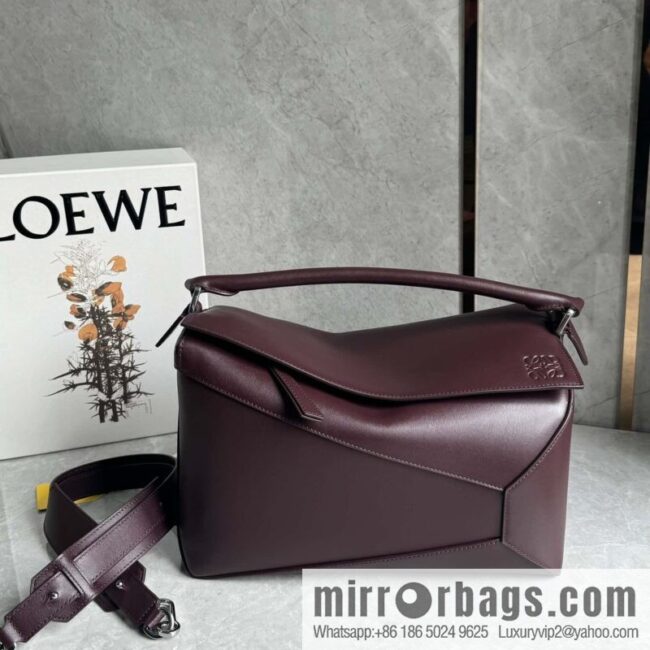 LOEWE new puzzle 0531 burgundy