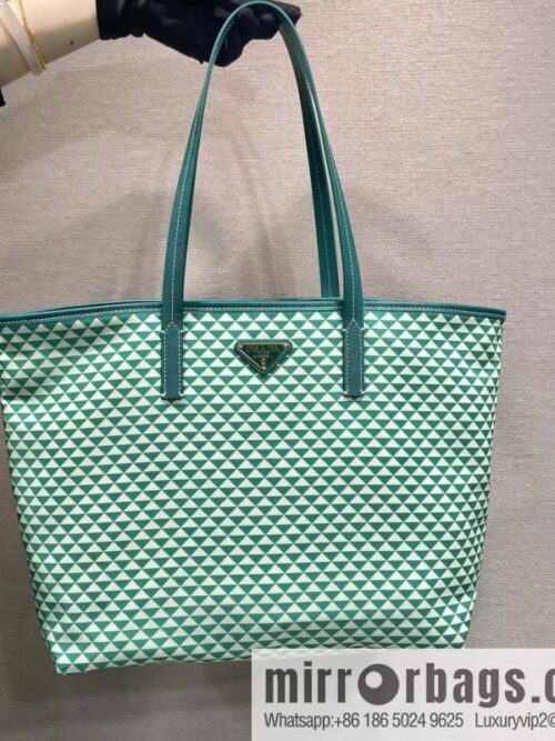 wsxc1739894103747_0-800x800wyzh20yenos104155_20250702055118.jpg PRADA 🎉 new tote bag 🎉 1BD552 new 🎉🎉 green