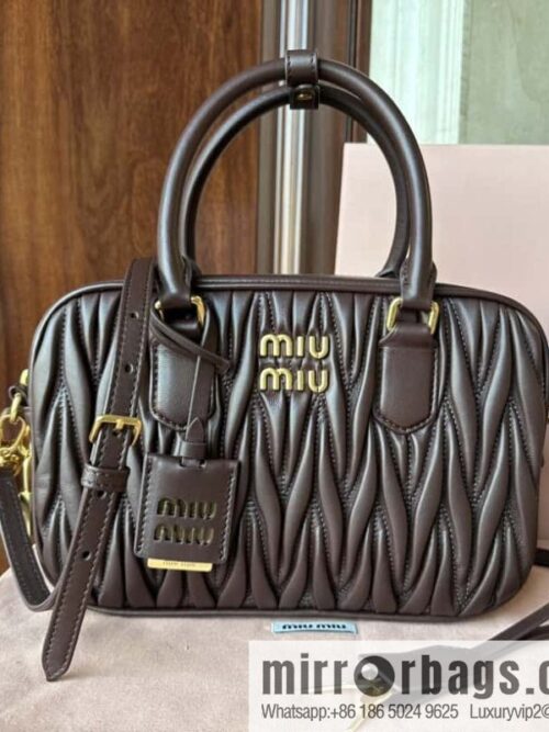 wsxc1740572122666_0-800x800qpekmbxrf4g85148_20250701213054.jpg 5BB124: MiuMiu\'s new too pretty bowling handbag, purple Arcadie Matelassé soft sheepskin handbag