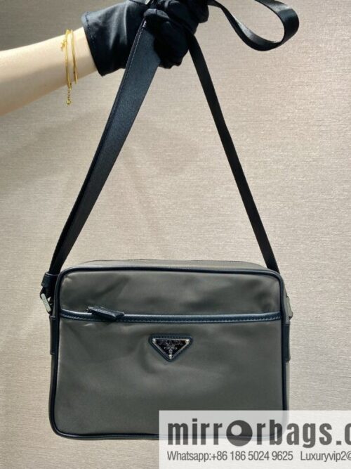 wsxc1751638494036_0-800x8001ewp2jnitic132368_20250704191334.jpg PRADA 🎉 classic new 🎉 2VH048 arrival new color 🎉🎉 gray