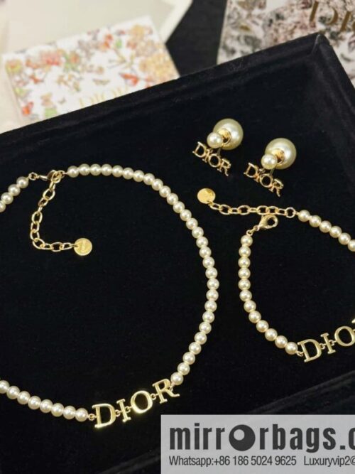 wsxc1751911572384_5-800x800tgmipi3aopj174910_20250708144822.jpg ❗️New ❗️ ☀️☀️ New ☑️ Dior Dior pearl CD necklace earrings bracelet ☀️