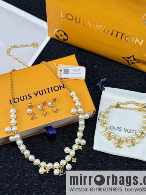 wsxc1751911651236_0-800x800oq1axpix1r5174754_20250708144411.jpg Louis Vuitton PEARL RIVER pearl necklace bracelet stud earrings